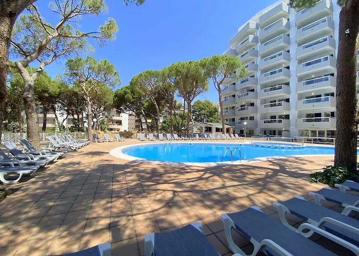 Rentalmar Blue & Pool Апарт-отель 3*