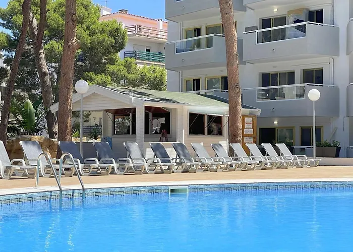 Rentalmar Blue & Pool Апарт-отель Салоу